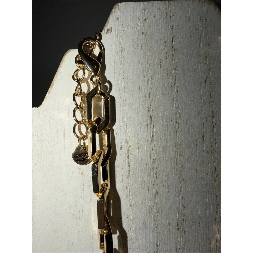 Marilyn Schiff Gold Chunky Chain Length Necklace